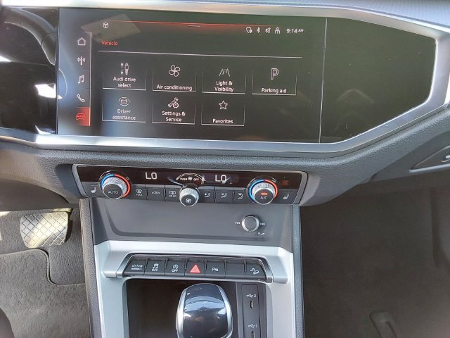 Used 2025 Audi Q3 2.0T Premium AWD/4WD image 40