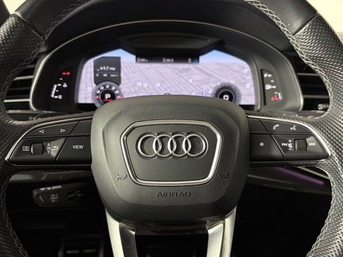 Used 2021 Audi SQ7 Premium Plus w/ Executive Package AWD/4WD image 14
