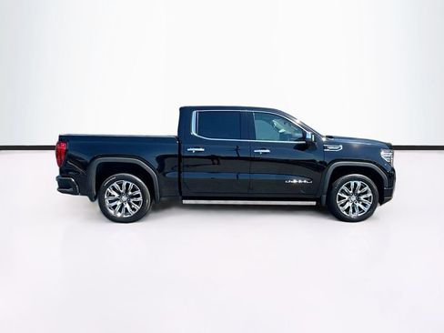 Used 2023 GMC Sierra 1500 Denali w/ Denali Reserve Package AWD/4WD image 11