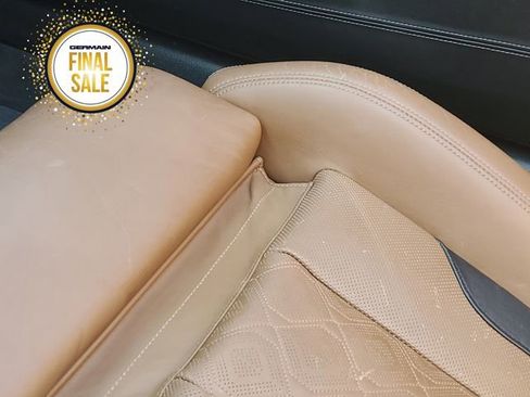 Used 2020 BMW M8 Convertible w/ M Carbon Exterior Package image 25