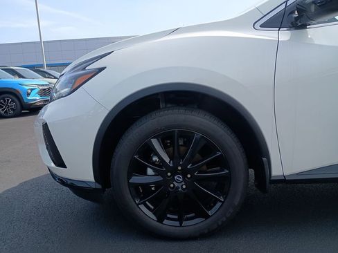 Used 2024 Nissan Murano SV w/ SV Midnight Edition Package image 16