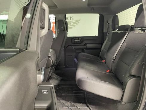 Used 2024 Chevrolet Silverado 2500 Custom w/ Custom Convenience Package AWD/4WD image 20