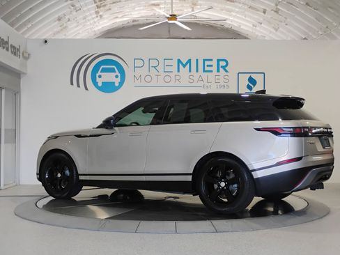 Used 2018 Land Rover Range Rover Velar S AWD/4WD image 4