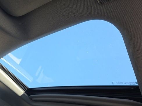 Used 2023 GMC Sierra 2500 Denali w/ Denali Ultimate Package image 23