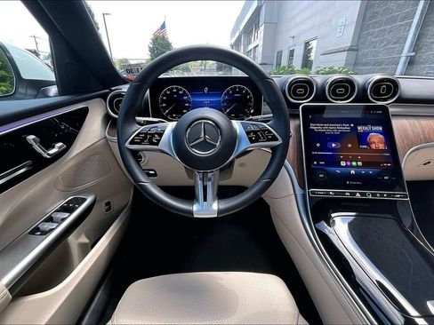 Used 2026 Mercedes-Benz C 300 4MATIC Sedan image 5