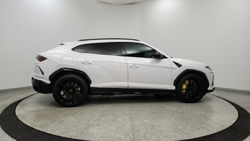 Used 2020 Lamborghini Urus AWD/4WD image 6