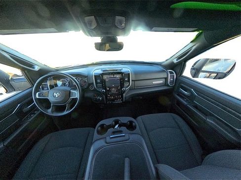 Used 2024 RAM 2500 Big Horn w/ Sport Appearance Package image 34