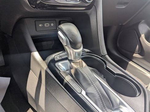 Used 2023 Buick Encore GX Preferred w/ Cold Weather Comfort Package FWD image 17