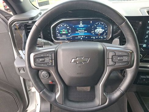 Used 2022 Chevrolet Silverado 1500 ZR2 w/ Technology Package AWD/4WD image 19