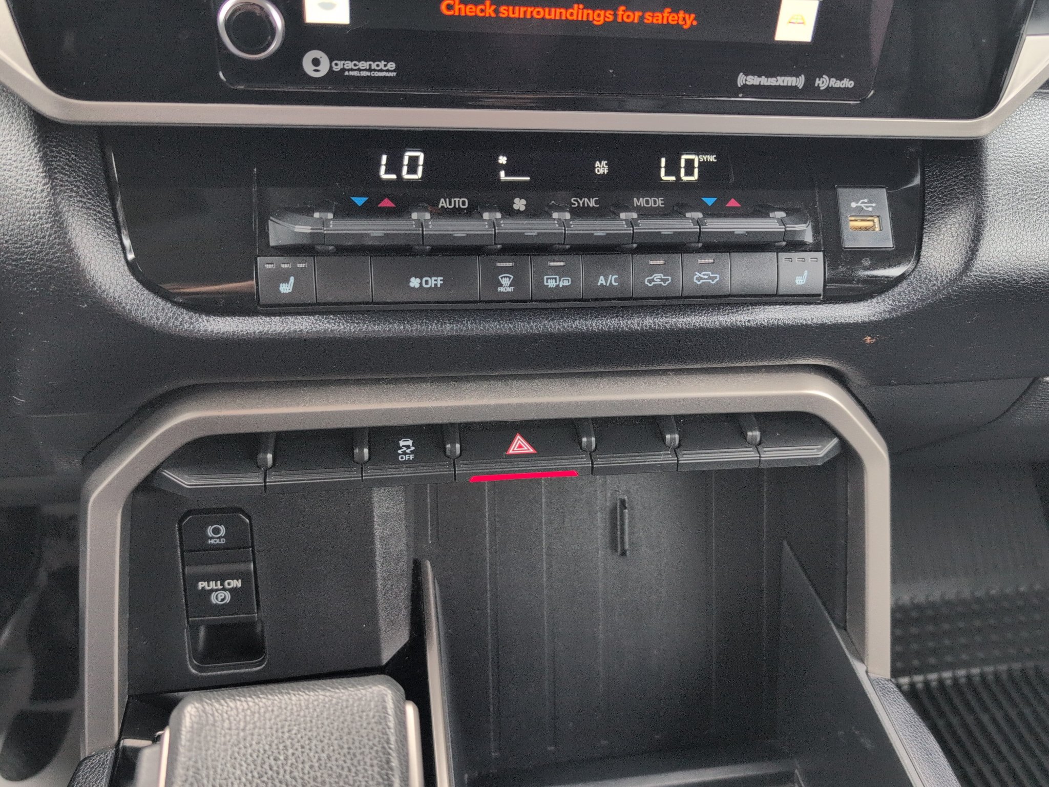 Used 2024 Toyota Tundra SR5 w/ SR5 Premium Package AWD/4WD image 19