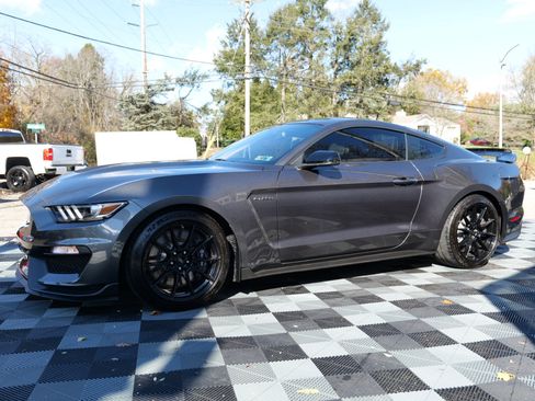 Used 2020 Ford Mustang Shelby GT350 w/ Technology Package image 75
