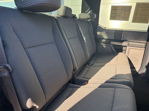 Used 2016 Ford F150 XLT image 25