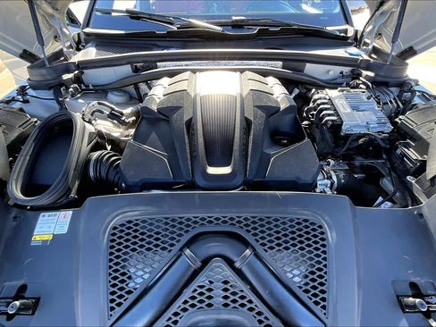 Used 2021 Porsche Macan GTS image 29