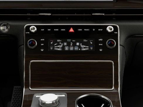 New 2026 Genesis GV80 2.5T Advanced image 15