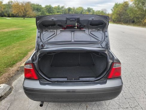 Used 2007 Ford Focus SE image 9