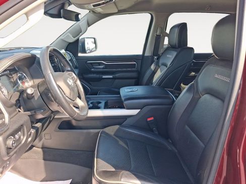 Used 2022 RAM 1500 Laramie AWD/4WD image 9