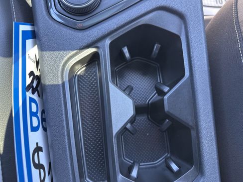 Certified 2022 Volkswagen Tiguan SEL R-Line image 71