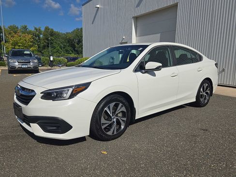 Used 2021 Subaru Legacy Premium AWD/4WD image 3