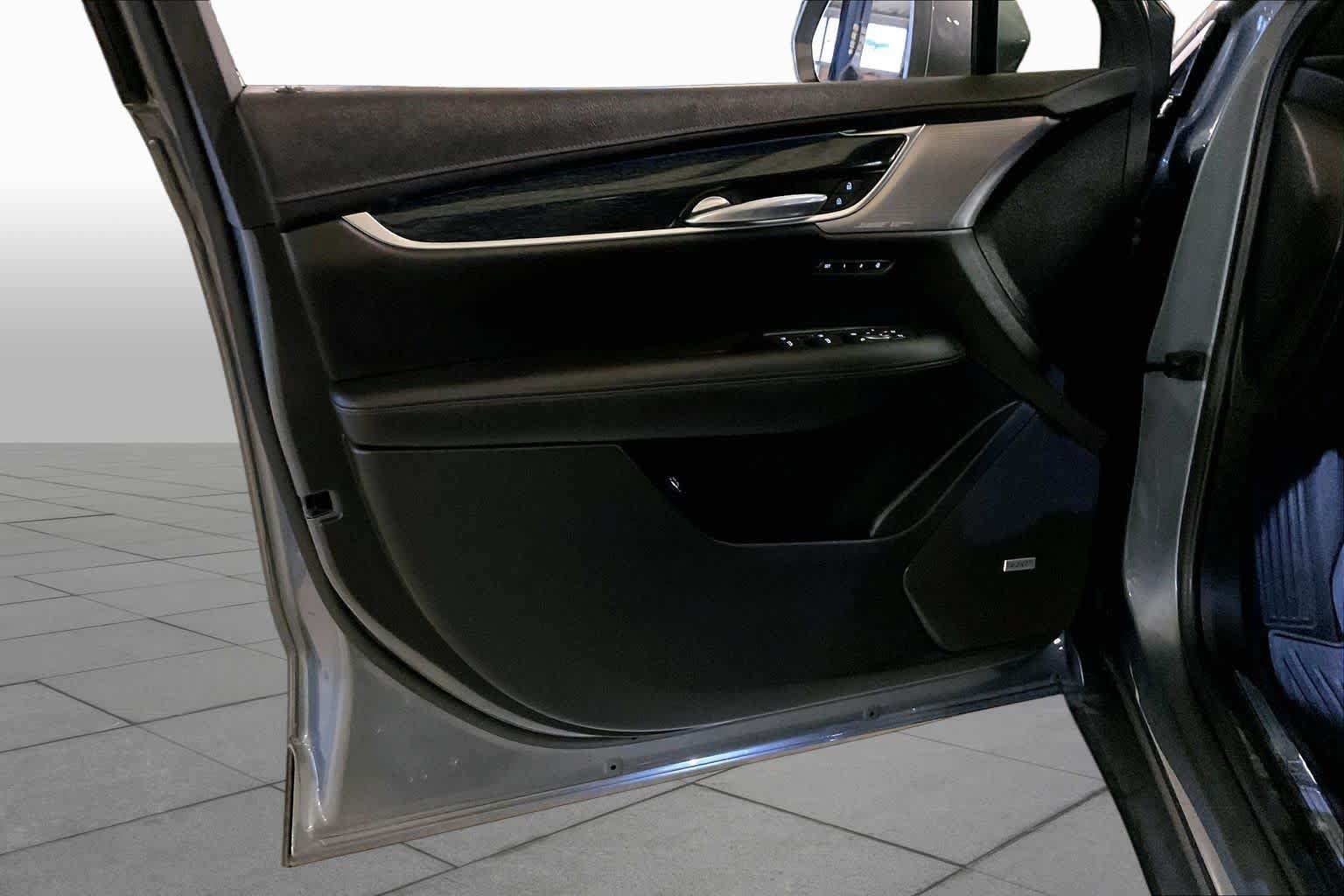 Used 2020 Cadillac XT5 Premium Luxury FWD image 20