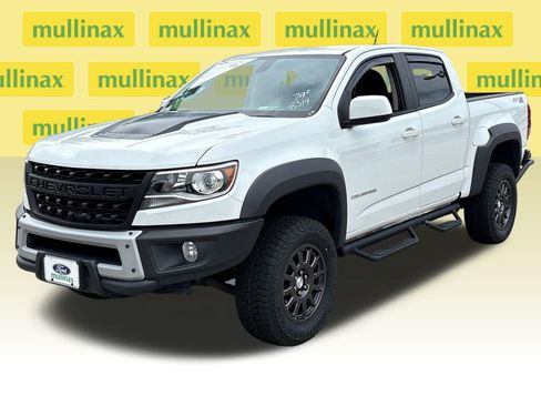 Used 2022 Chevrolet Colorado ZR2 w/ Colorado ZR2 Bison Edition AWD/4WD image 12