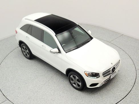 Used 2019 Mercedes-Benz GLC 300 image 25