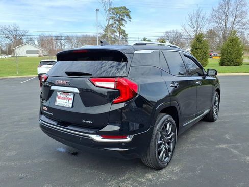 Used 2024 GMC Terrain Denali w/ Black Diamond Edition AWD/4WD image 5