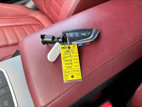 Used 2021 BMW M440i Convertible w/ Premium Package RWD image 14