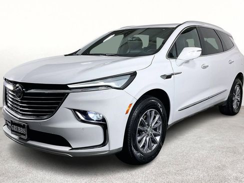 Used 2022 Buick Enclave Premium image 15