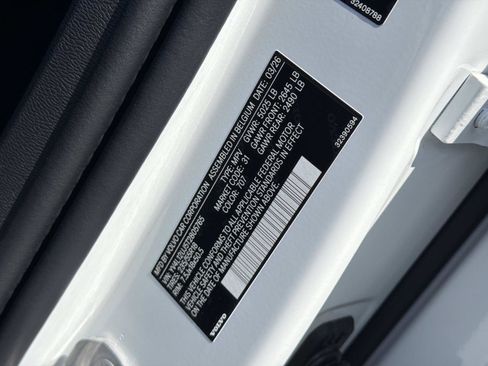 New 2026 Volvo XC40 B5 Core AWD/4WD image 24