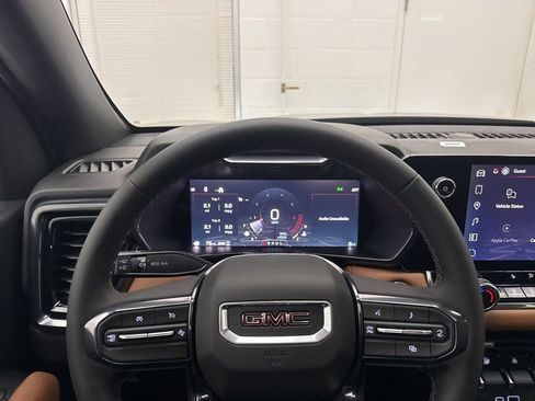 New 2026 GMC Canyon AT4 w/ Technology Plus Package AWD/4WD image 11