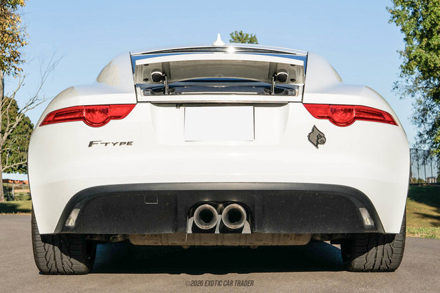 Used 2017 Jaguar F-TYPE Coupe RWD image 6