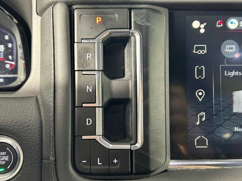 Used 2024 GMC Yukon Denali w/ Denali Reserve Package AWD/4WD image 27