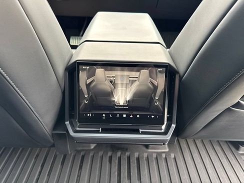 Used 2024 Tesla Cybertruck Cyberbeast AWD/4WD image 24