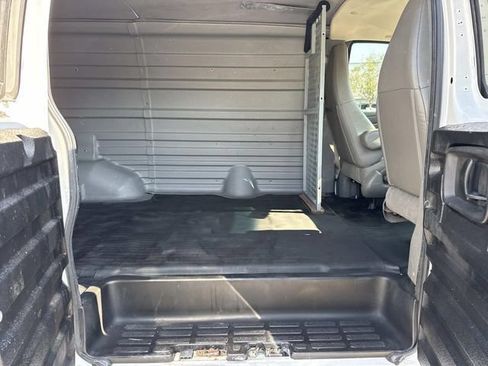 Used 2019 Chevrolet Express 2500 w/ Driver Convenience Package RWD image 13