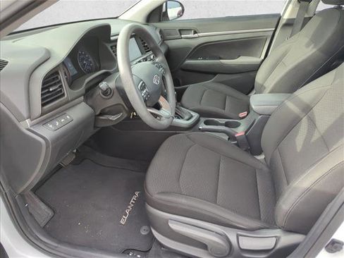 Used 2019 Hyundai Elantra SEL w/ Cargo Package FWD image 10