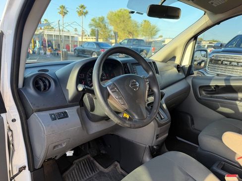 Used 2021 Nissan NV200 SV w/ Sliding Door Glass Package image 13