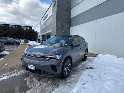 Used 2023 Volkswagen ID.4 Pro S image 10