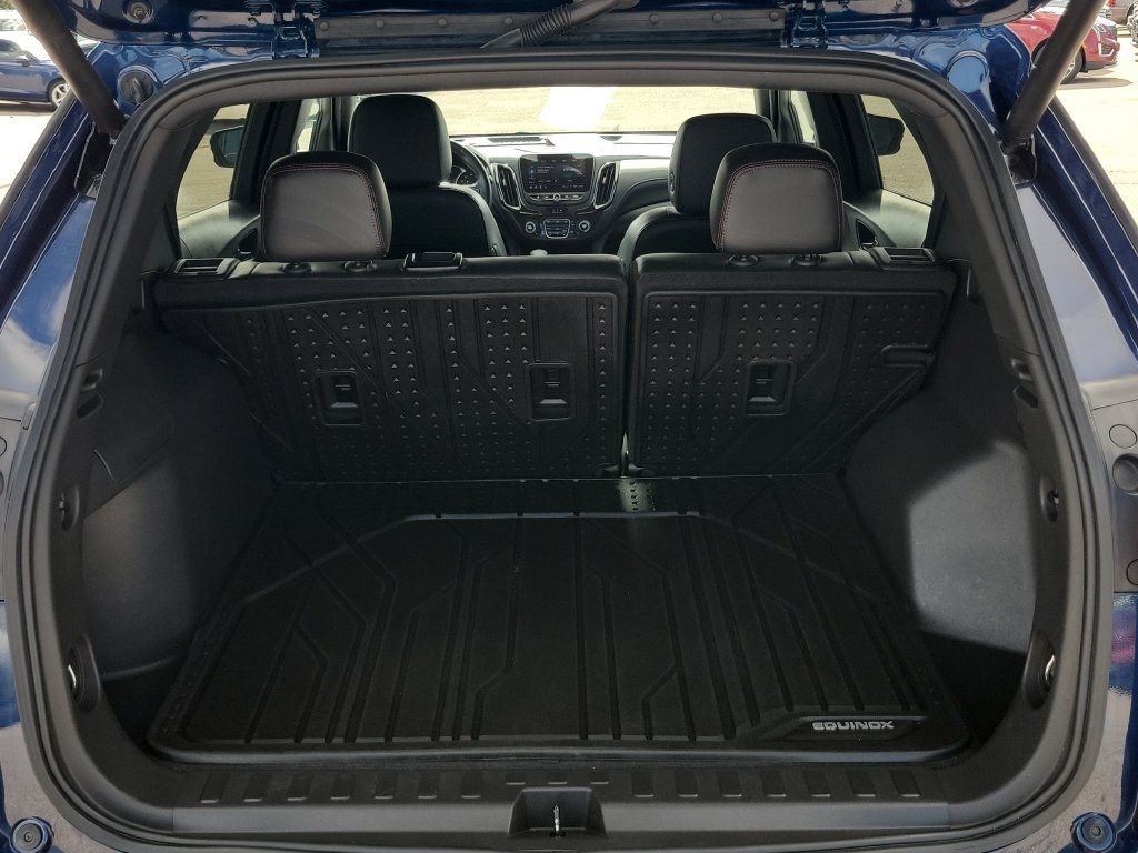 Used 2022 Chevrolet Equinox RS w/ RS Leather Package AWD/4WD image 34