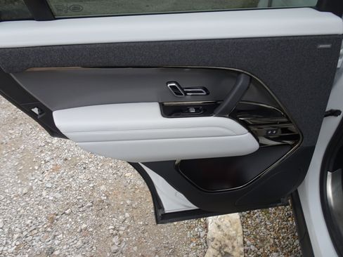 Certified 2023 Land Rover Range Rover Sport SE image 21