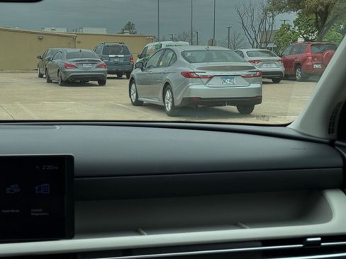 Used 2025 Hyundai Tucson SEL image 12