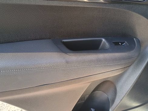 Used 2012 Kia Sorento LX w/ Convenience Pkg FWD image 21