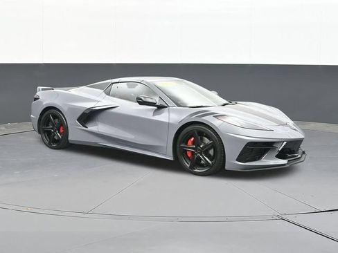 Used 2024 Chevrolet Corvette Stingray Preferred Conv w/ Z51 Performance Package RWD image 19