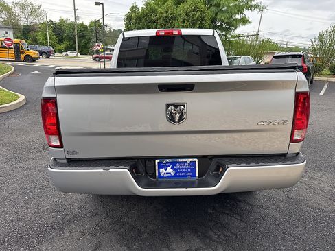 Used 2015 RAM 1500 Express AWD/4WD image 6