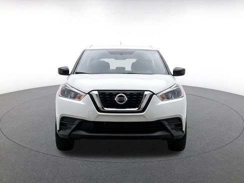Used 2026 Nissan Kicks SV w/ Cold Weather Package AWD/4WD image 2