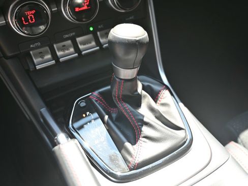 Used 2024 Subaru BRZ Limited RWD image 23
