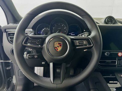 New 2026 Porsche Macan image 15