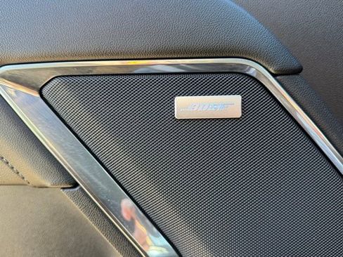 Used 2024 GMC Sierra 1500 SLT image 12