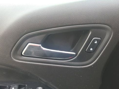 Used 2016 GMC Canyon SLE w/ SLE Convenience Package RWD image 19