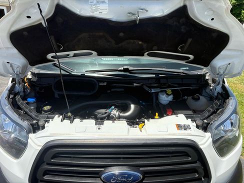 Used 2019 Ford Transit 250 148 Low Roof RWD image 11