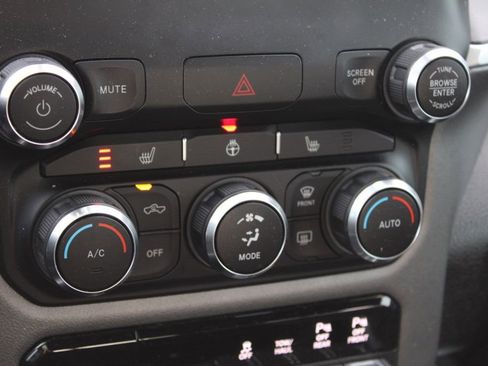 Used 2020 RAM 1500 Big Horn image 38